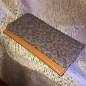 Loungefly Hello Kitty Tan Wallet